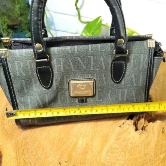 Chantal Ferre Signature Pattern Handbag - Picture 13 of 14